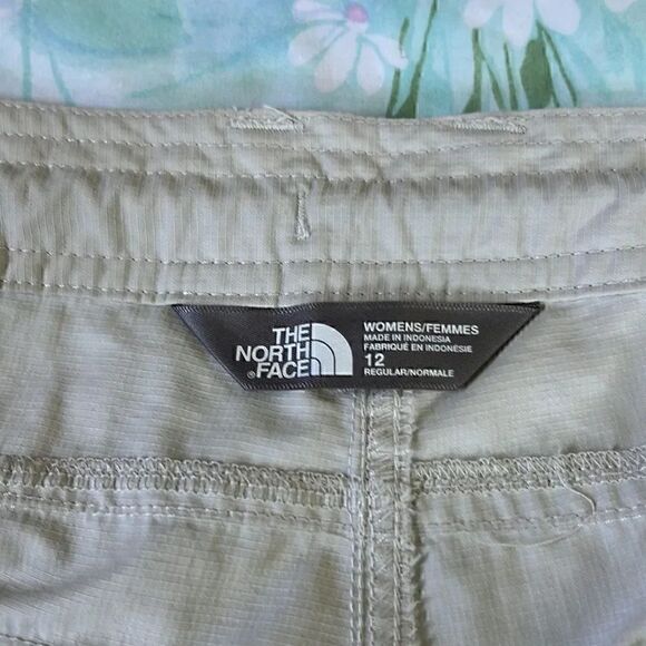 The North Face Hiking Pants Tab Roll Up Convertible 12 - Picture 12 of 15